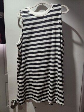 Black and White Striped Sleeveless Dress